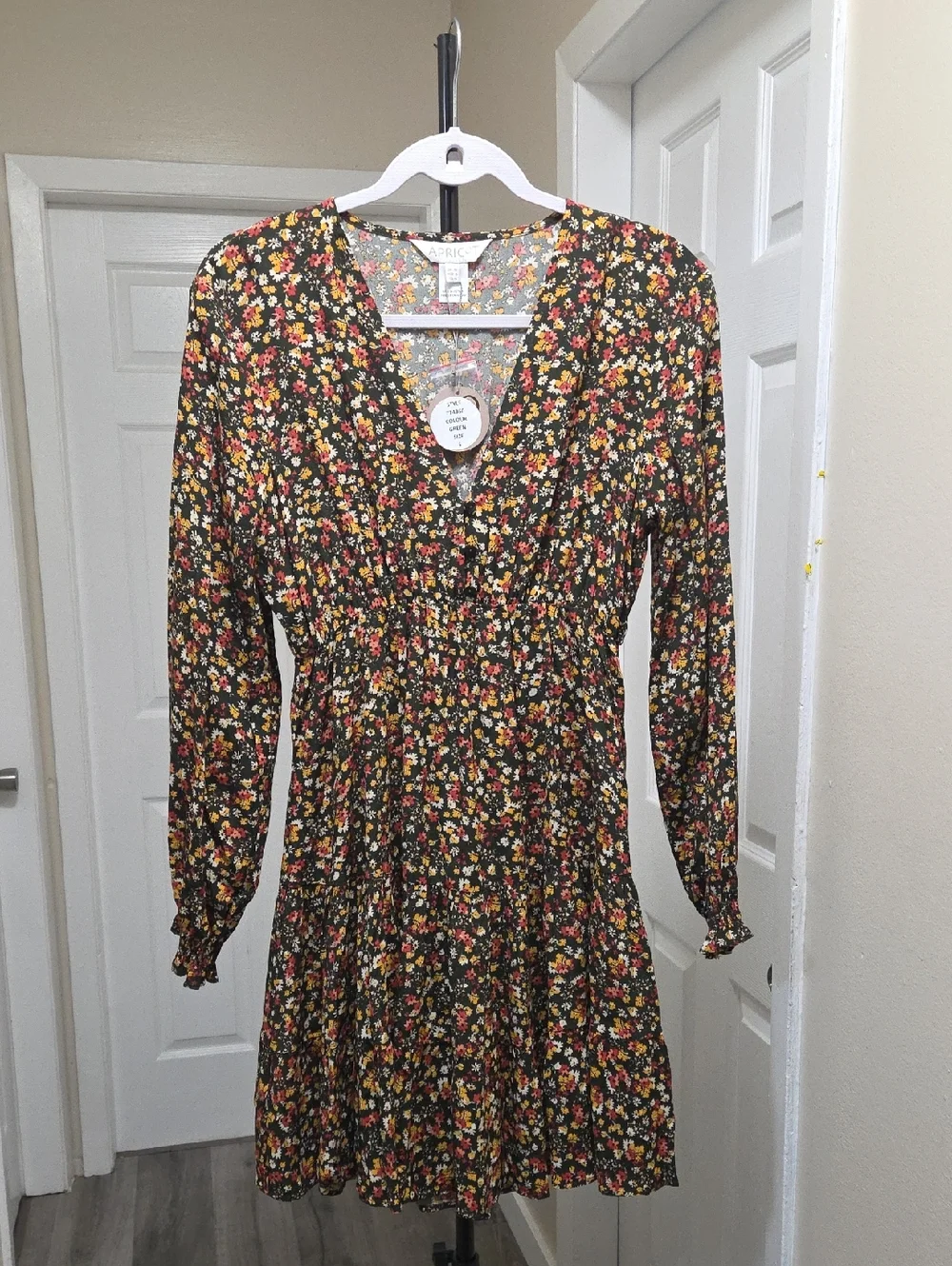 NWT APRICOT Black Floral V-Neck Smock Waist Long Sleeve Mini Dress Boho - Picture 2 of 9